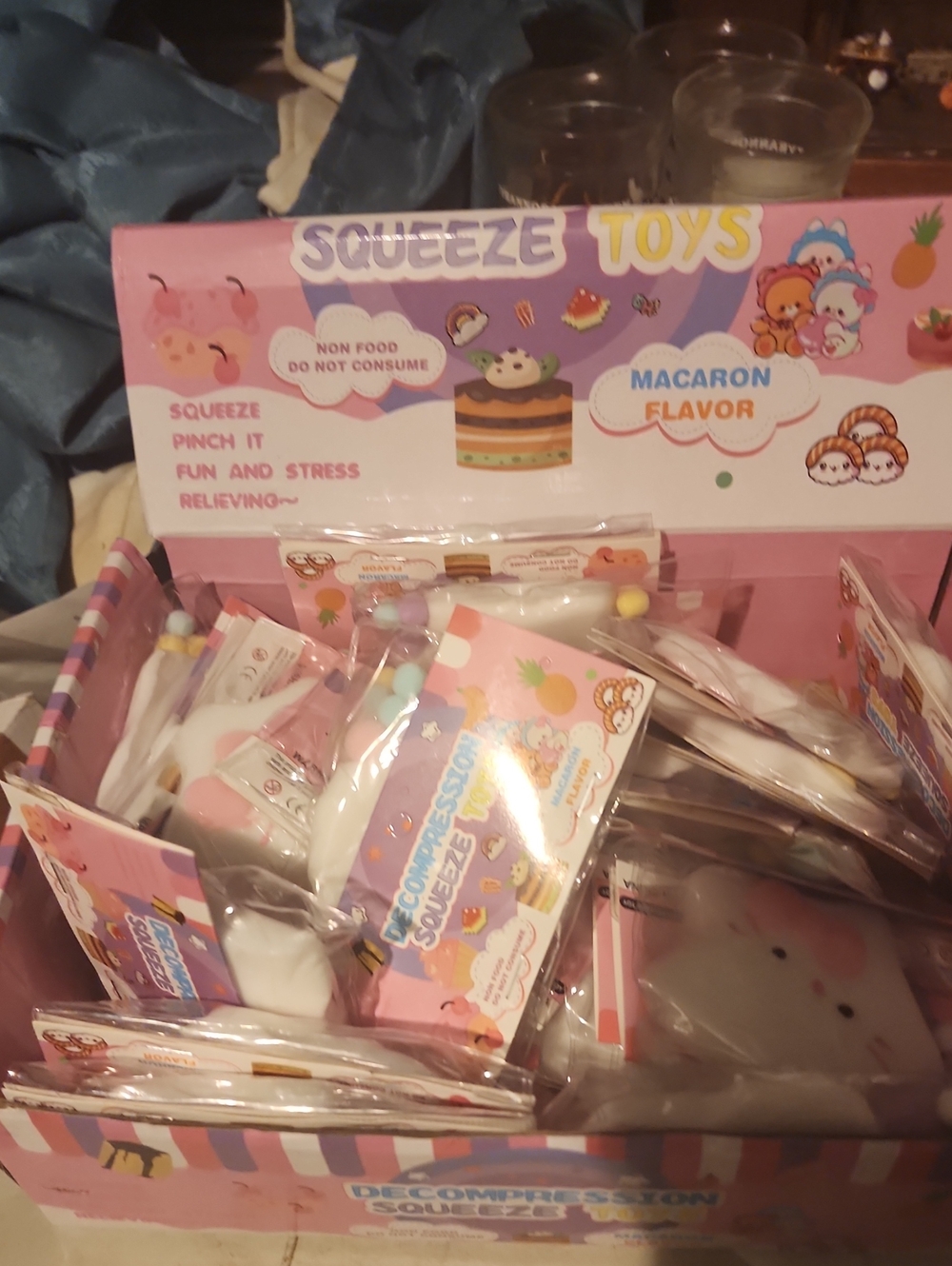 Squeeze Toys Kids Stress Relief Squishy - Pink & White Macaron Design